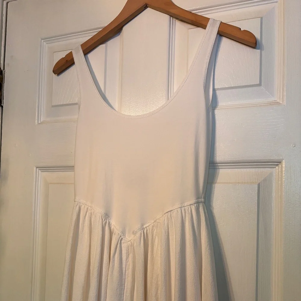 White Basque Waist Dress - Picture 2 of 9